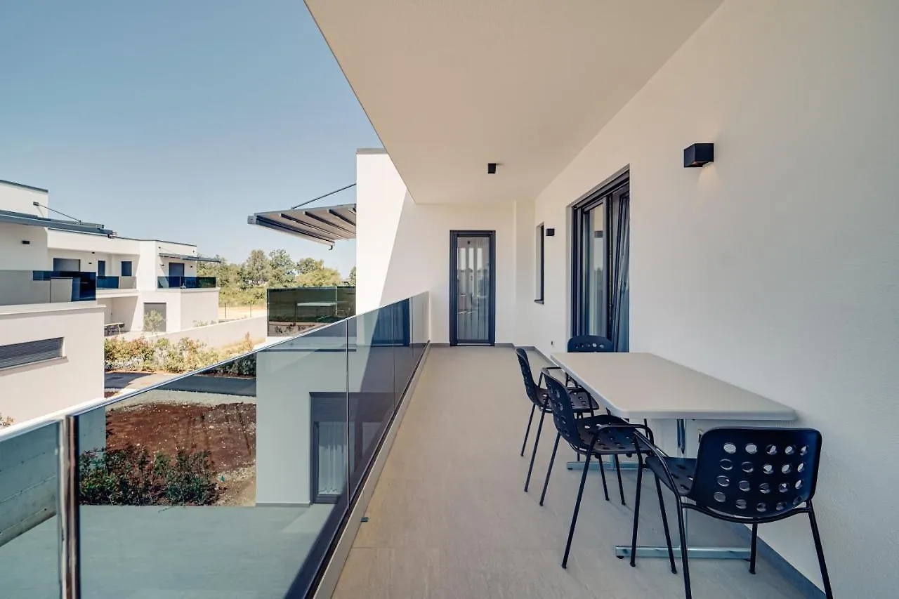 Funtana Villas An Der 1 Reihe Vom Meer