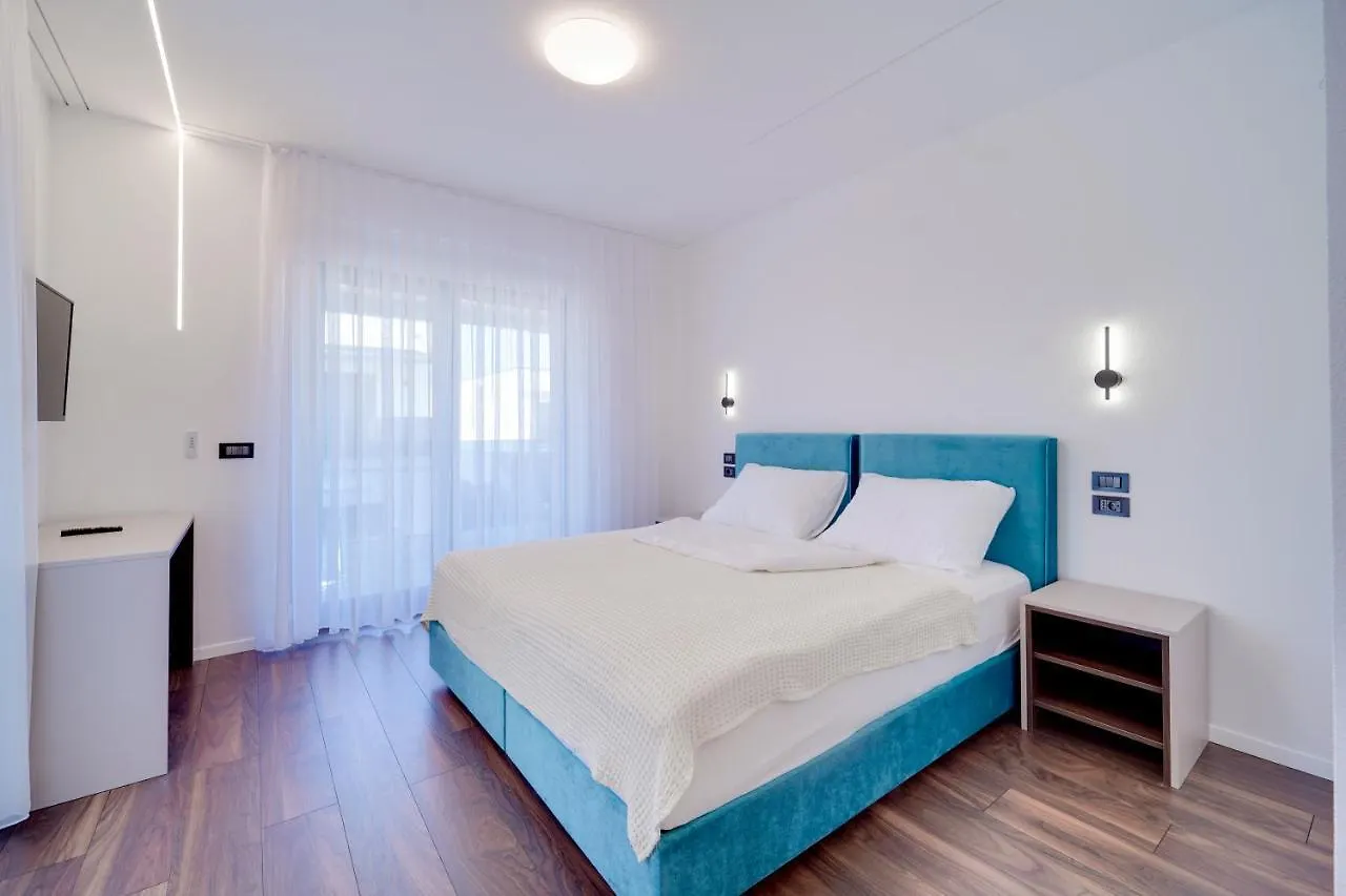 Funtana Villas An Der 1 Reihe Vom Meer